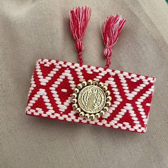 Red and White Woven Bracelet with San Benito Gold Medallion - Picture 1 of 2